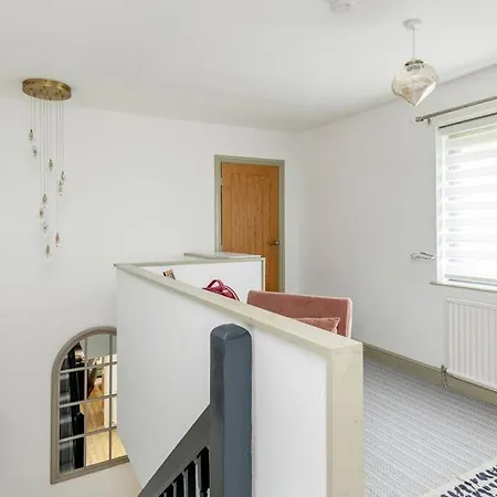 Fabulous House In Bath W/Parking Villa Exterior photo